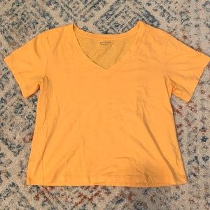 Athleta cropped tshirt